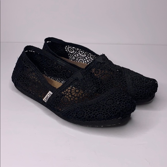 toms black crochet lace shoes